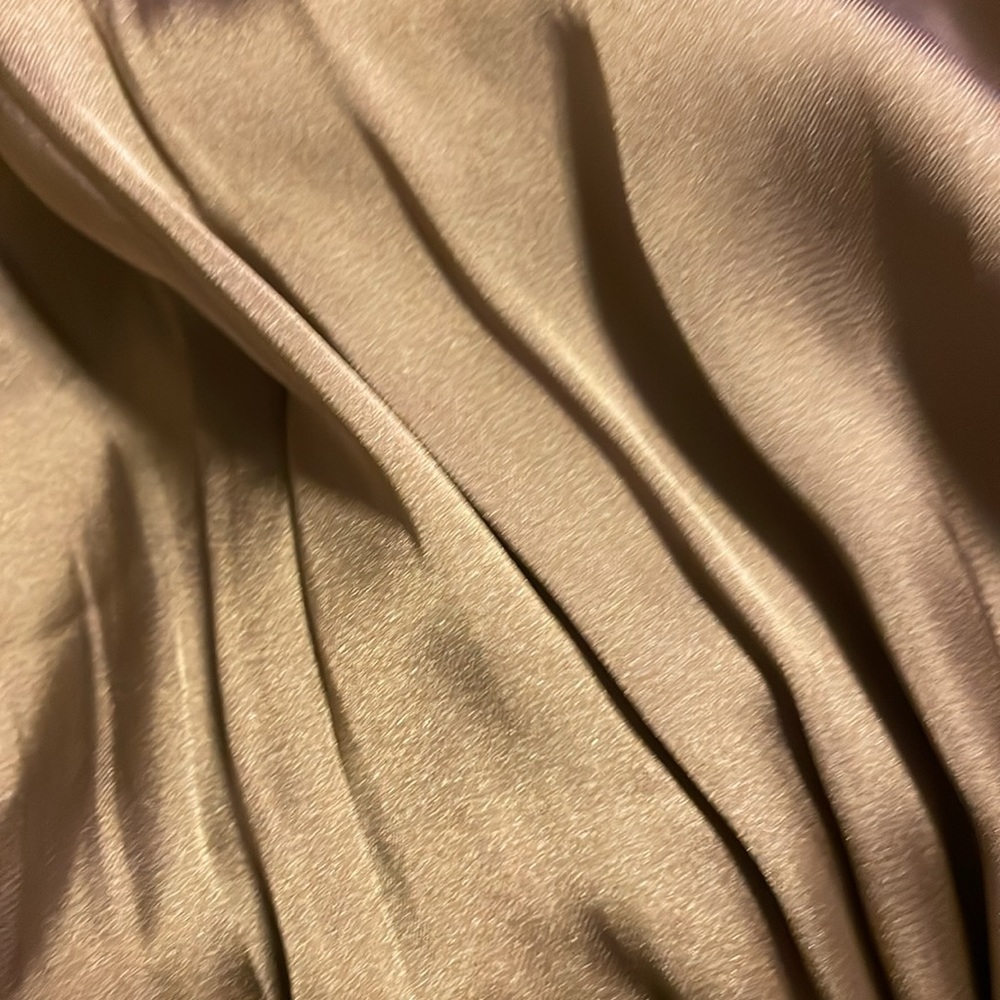 NEW ZARA OLIVE GREEN WRINKLE EFFECT BELTED
SATIN EFFECT JUMPSUIT ROMPER - Picture 15 of 16